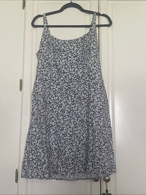 Old Navy Dark blue & White Floral Spaghetti-Strap Dress